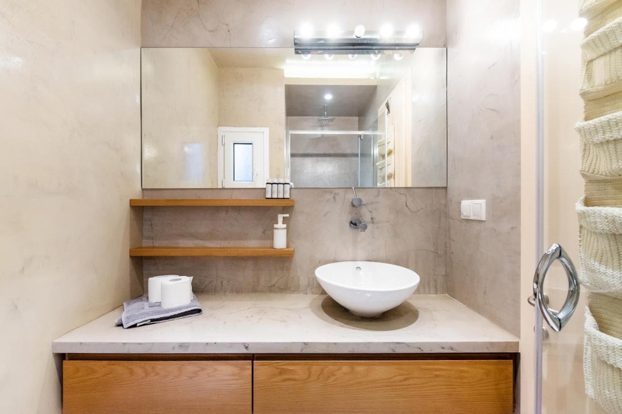 Penelope By Halu!, Central 2-Bd Apartment Thessaloniki Exterior photo